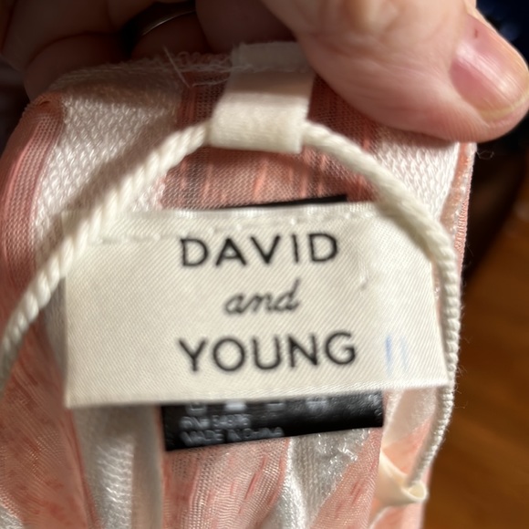 David and Young Cardigan Like New SOLD - Picture 4 of 5